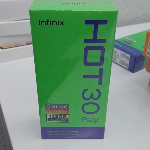 Infinx Hot 30 Play 16/128